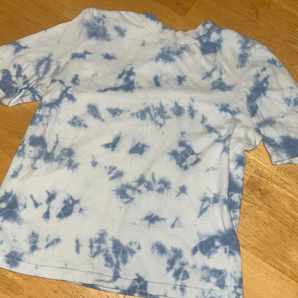 Blue and White Tie-Dye Tshirt